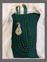Marron And Green Pearl with Side Pendent in Kundan - BB0042